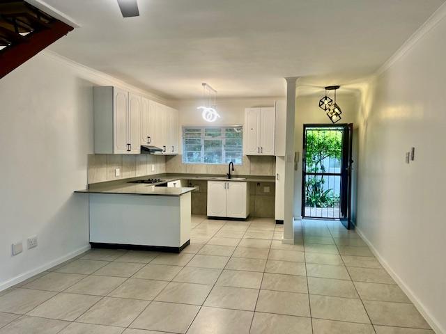 2 Bedroom Property for Sale in Kenilworth Western Cape